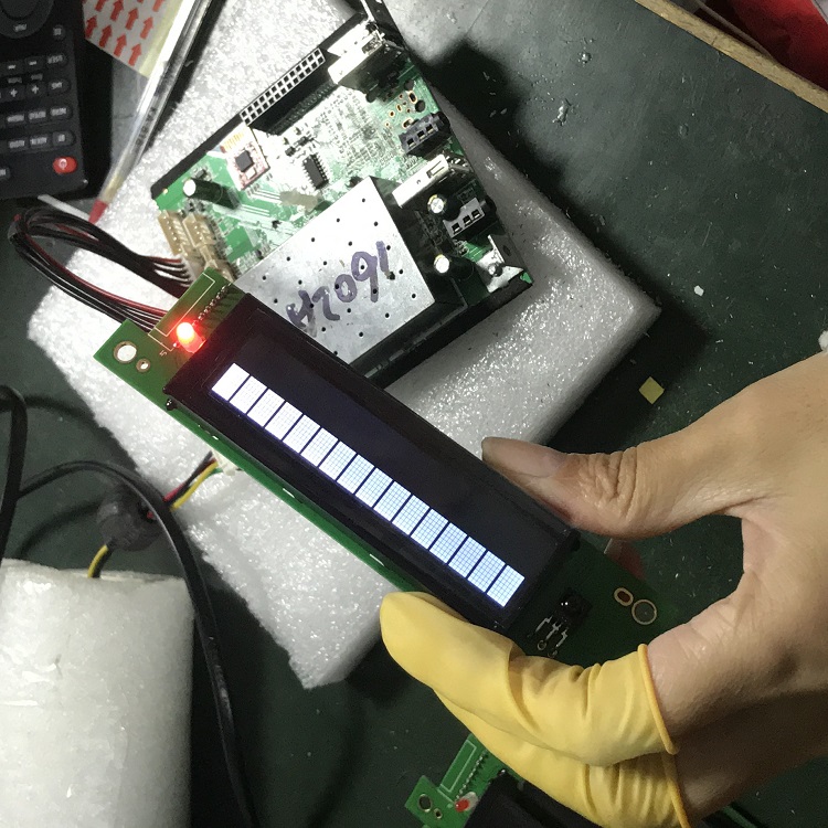VA黑膜液晶显示模块